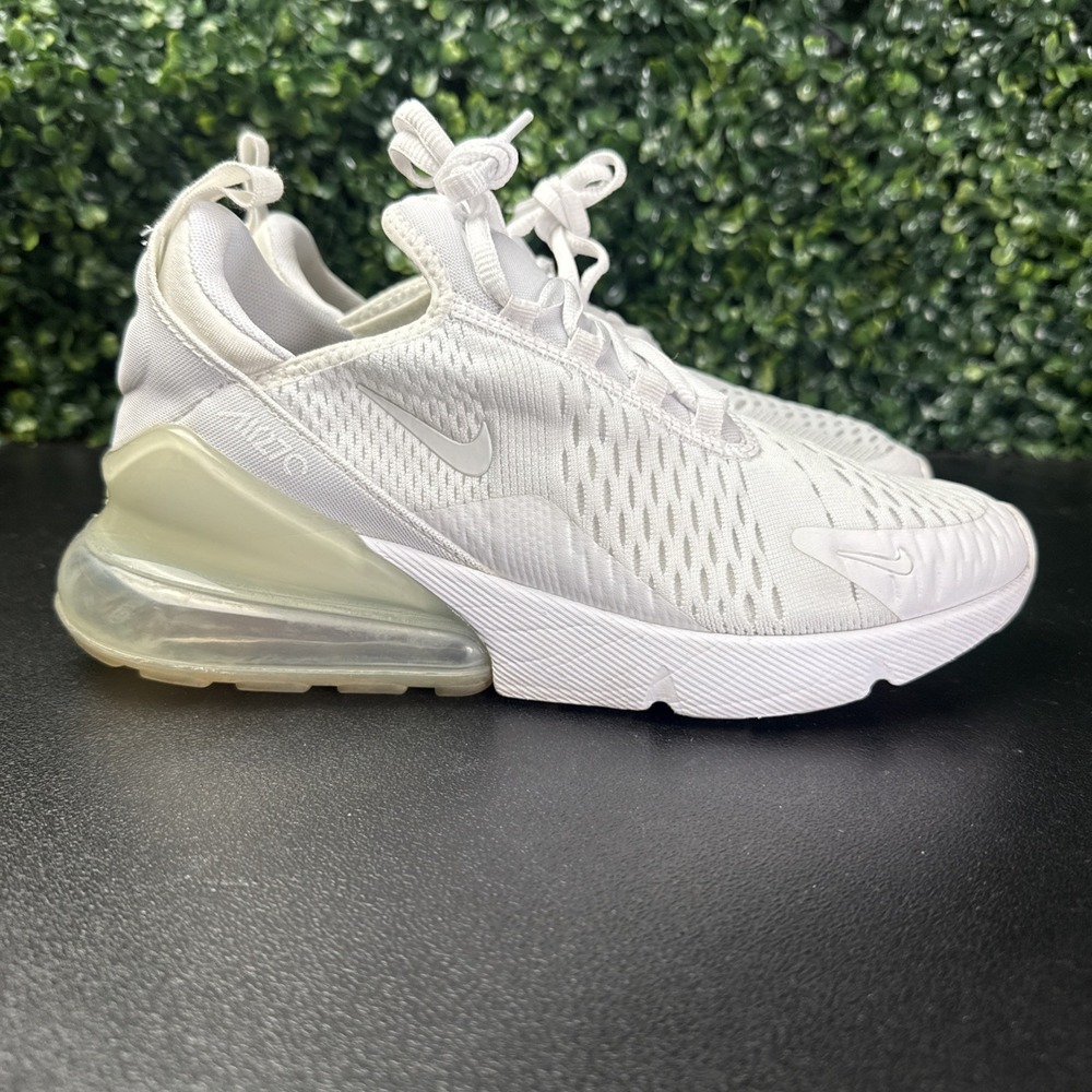 NIKE BIG KIDS AIR MAX 270 (GS) SZ 5.5Y YOUTH 943345 103 WHITE SILVER - Picture 4 of 9